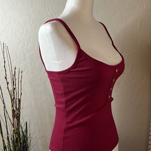 RUE 21 red spaghetti strap top. Ribbed w/faux front buttons & low neckline - Picture 6 of 9